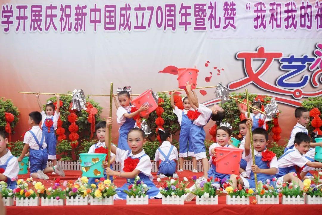 早晨起来突然不能弯腰。游戏画面
